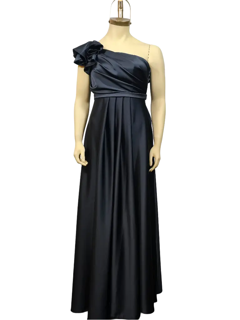 BLACK LOLY L