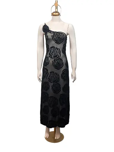 [11202518] BLACK ROSE